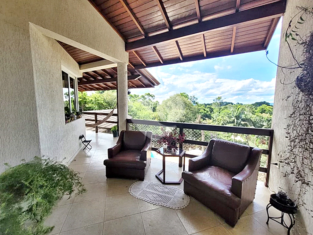 Casa de Condomínio à venda com 3 quartos, 325m² - Foto 28