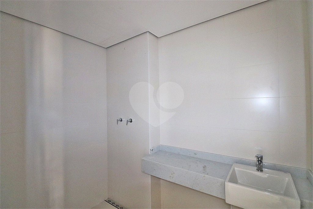 Apartamento à venda com 3 quartos, 123m² - Foto 15