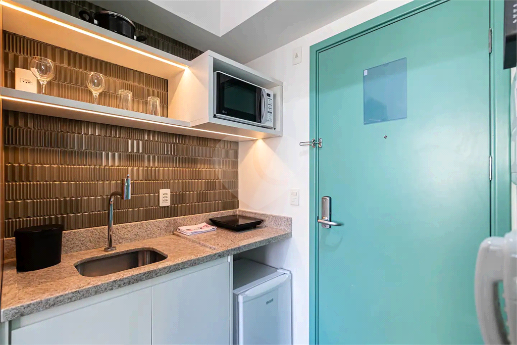 Studio a venda no condominio Setin  Downtown Luz mobiliado