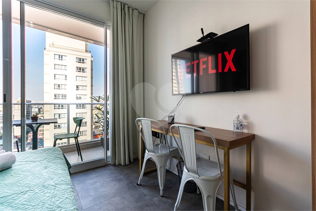Studio a venda no condominio Setin  Downtown Luz mobiliado