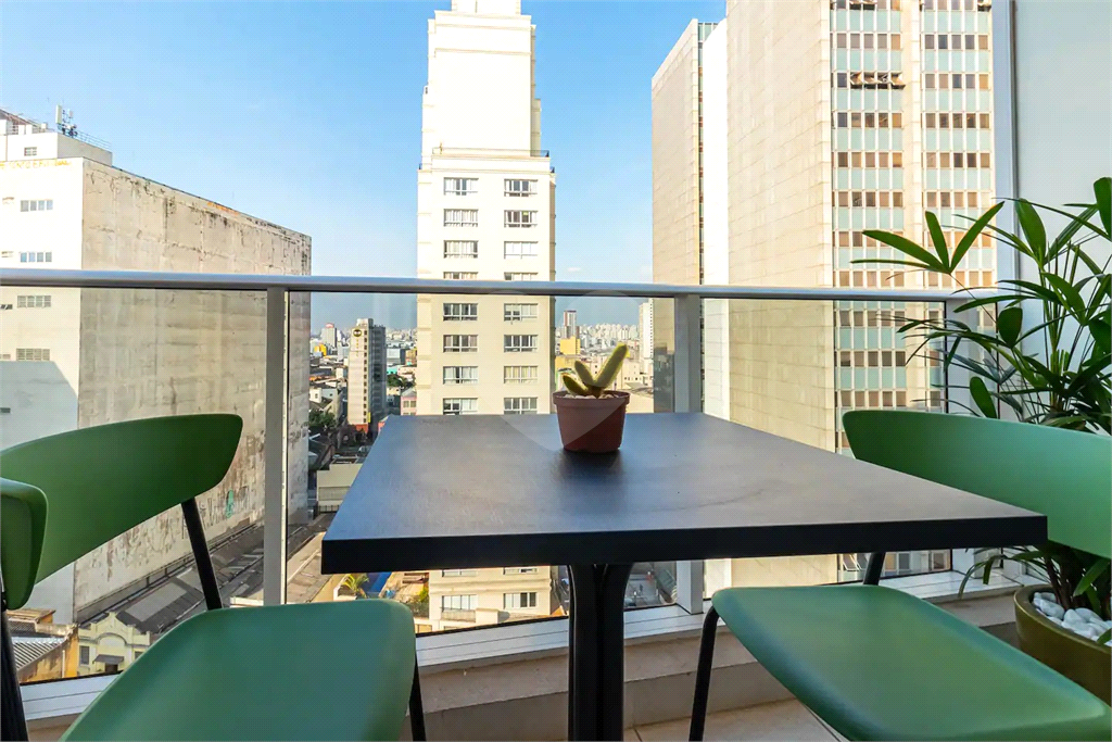 Studio a venda no condominio Setin  Downtown Luz mobiliado