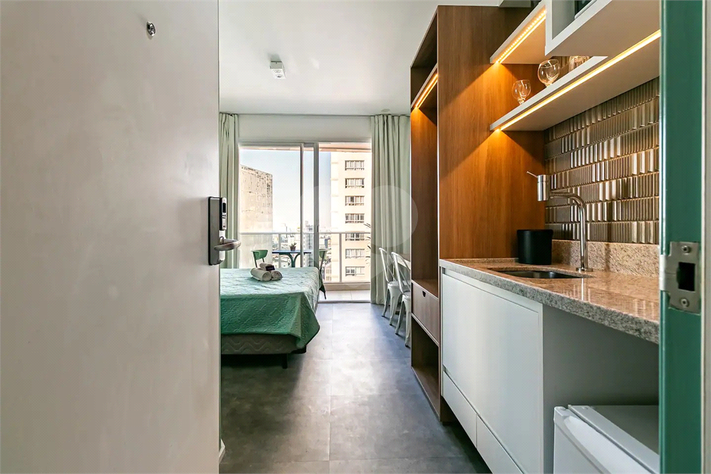Studio a venda no condominio Setin  Downtown Luz mobiliado
