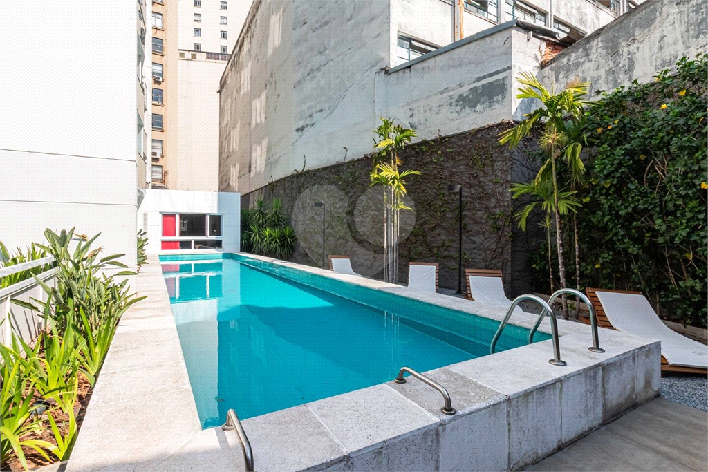 Studio a venda no condominio Setin  Downtown Luz mobiliado
