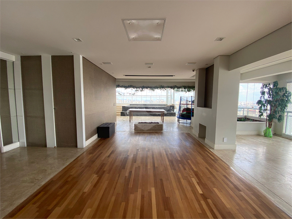 Cobertura á venda na Santa Teresinha 