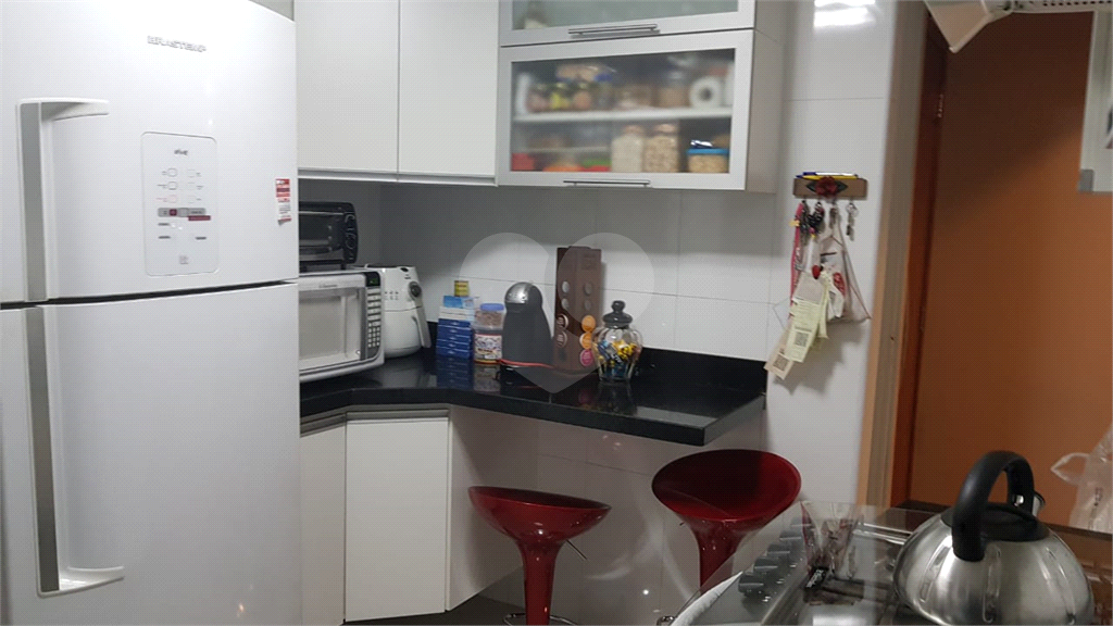 Apartamento à venda com 3 quartos, 91m² - Foto 12