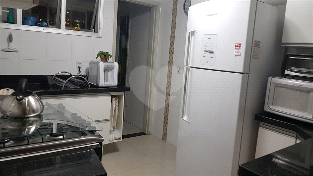 Apartamento à venda com 3 quartos, 91m² - Foto 9