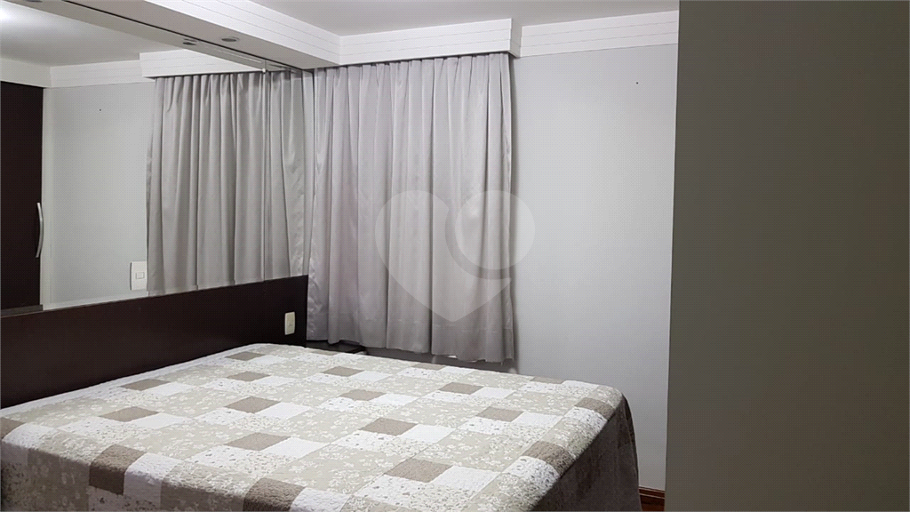 Apartamento à venda com 3 quartos, 91m² - Foto 11