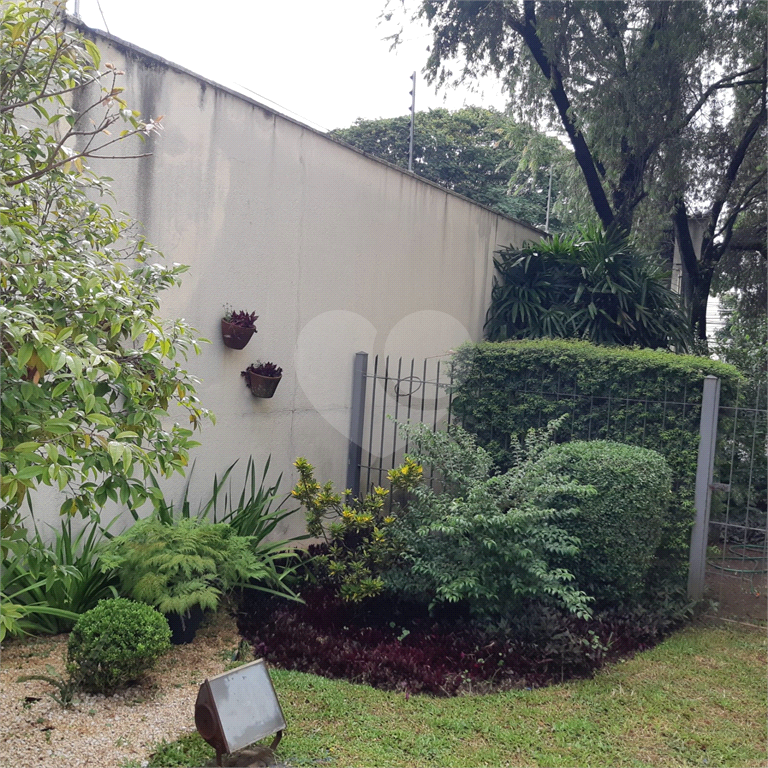 Apartamento em Santana com 03 dormitórios - SP