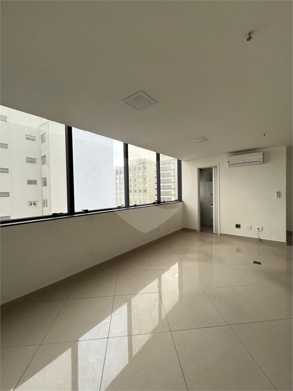 VENDE-SE SALA COMERCIAL  34M EM SANTANA AO LADO DO HOSPITAL SAN PAOLO