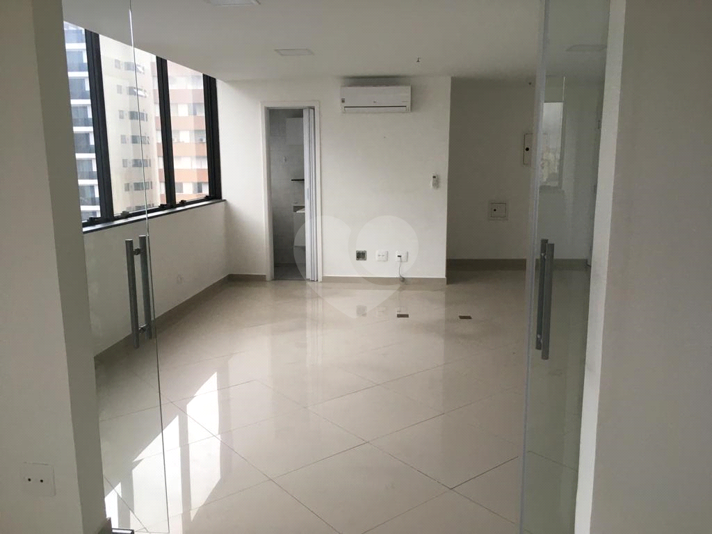 VENDE-SE SALA COMERCIAL  34M EM SANTANA AO LADO DO HOSPITAL SAN PAOLO