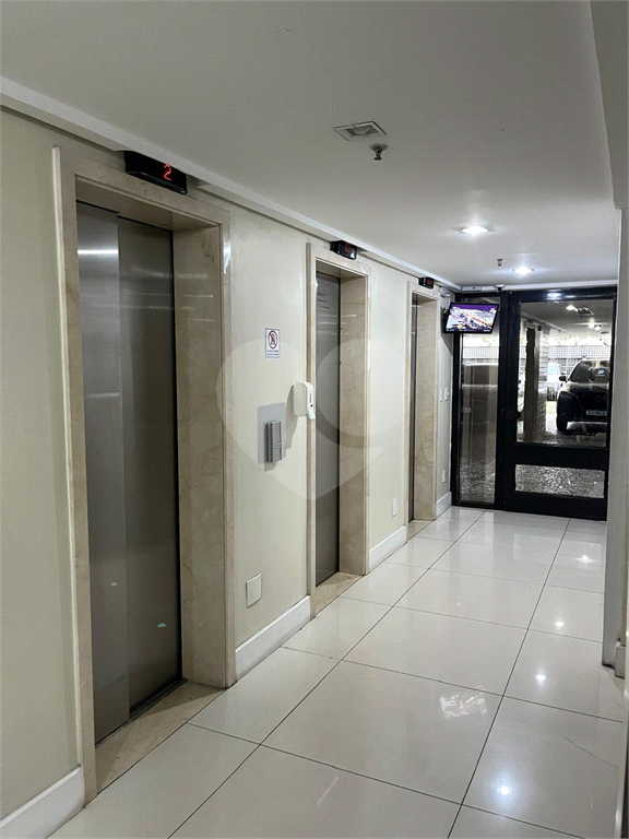 VENDE-SE SALA COMERCIAL  34M EM SANTANA AO LADO DO HOSPITAL SAN PAOLO