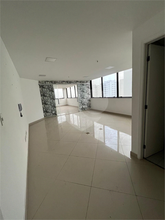 VENDE-SE SALA COMERCIAL  34M EM SANTANA AO LADO DO HOSPITAL SAN PAOLO