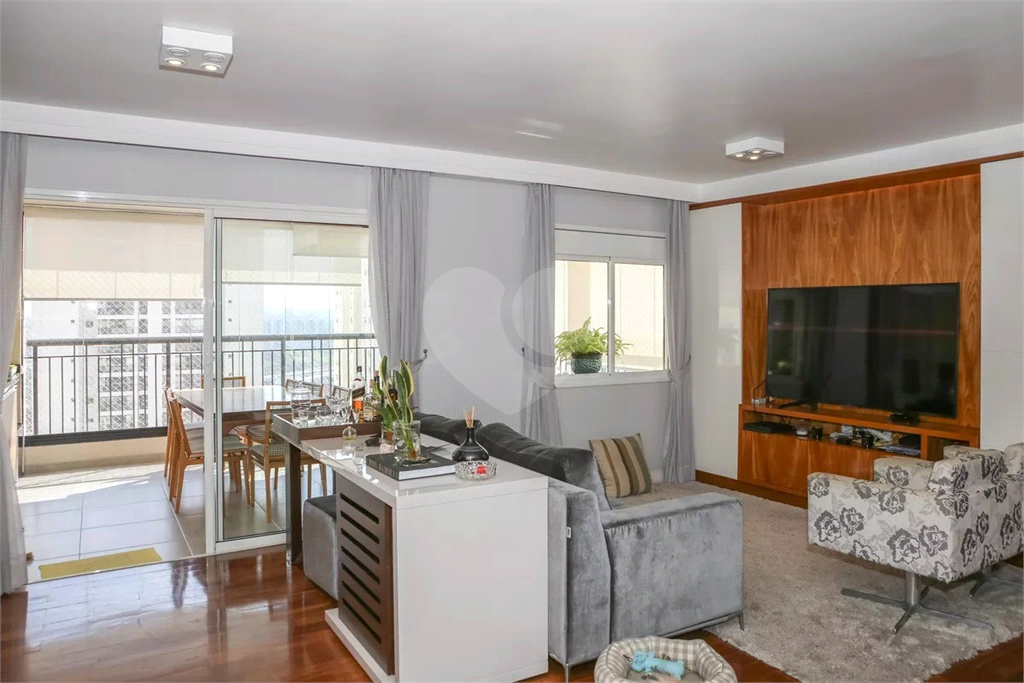 Apartamento à venda com 148m², 3 quartos e 2 vagas