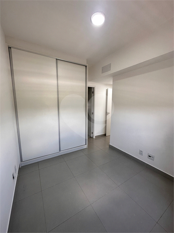 Apartamento à venda com 2 quartos, 56m² - Foto 5