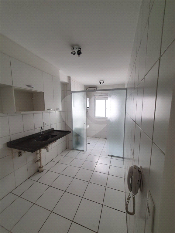 APARTAMENTO em JARDIM FLOR DA MONTANHA