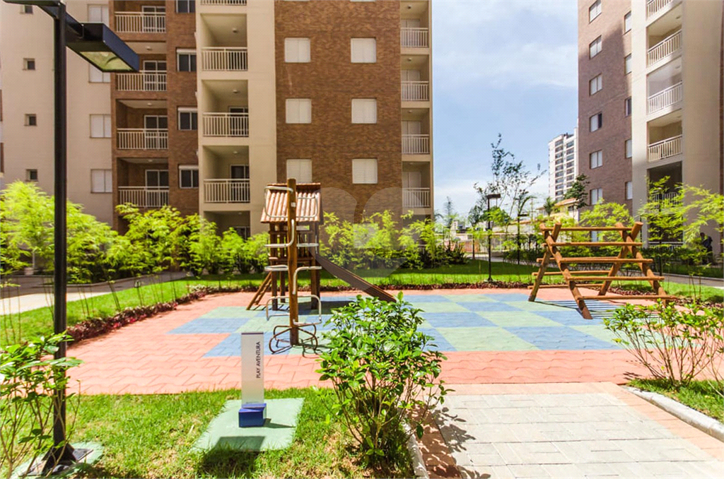 APARTAMENTO em JARDIM FLOR DA MONTANHA