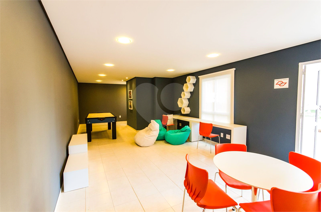 APARTAMENTO em JARDIM FLOR DA MONTANHA