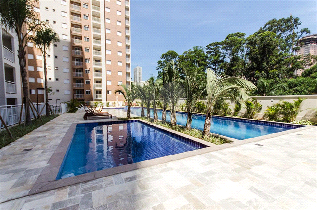 APARTAMENTO em JARDIM FLOR DA MONTANHA