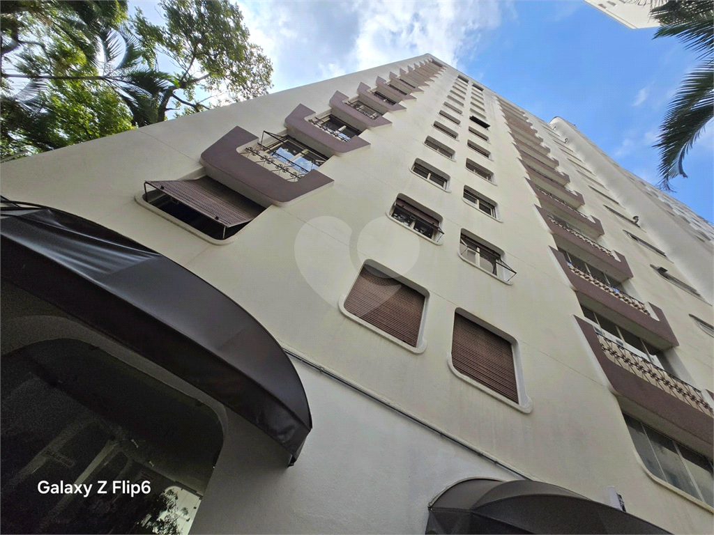 APARTAMENTO em SANTANA