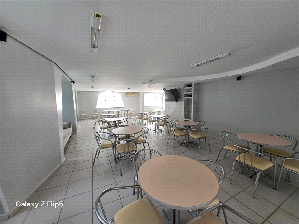 APARTAMENTO em SANTANA