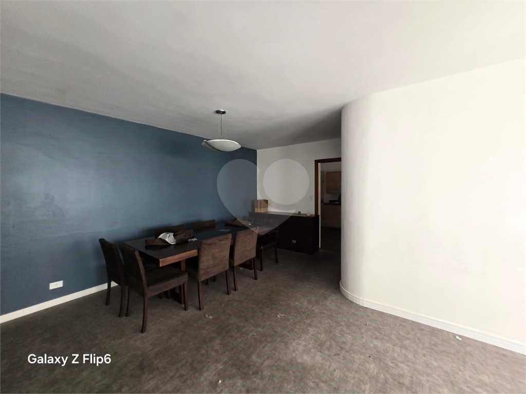 APARTAMENTO em SANTANA