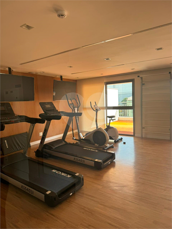 APARTAMENTO em TUCURUVI