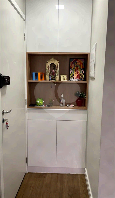 Apartamento com 2 dormitórios no Cidade Maia. 