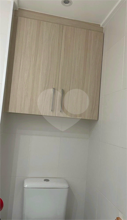 Apartamento com 2 dormitórios no Cidade Maia. 