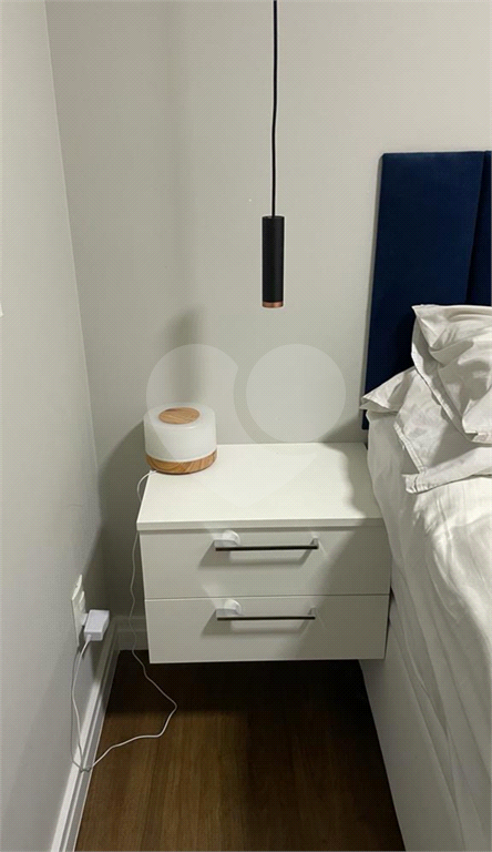 Apartamento com 2 dormitórios no Cidade Maia. 
