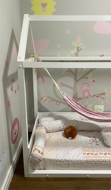 Apartamento com 2 dormitórios no Cidade Maia. 