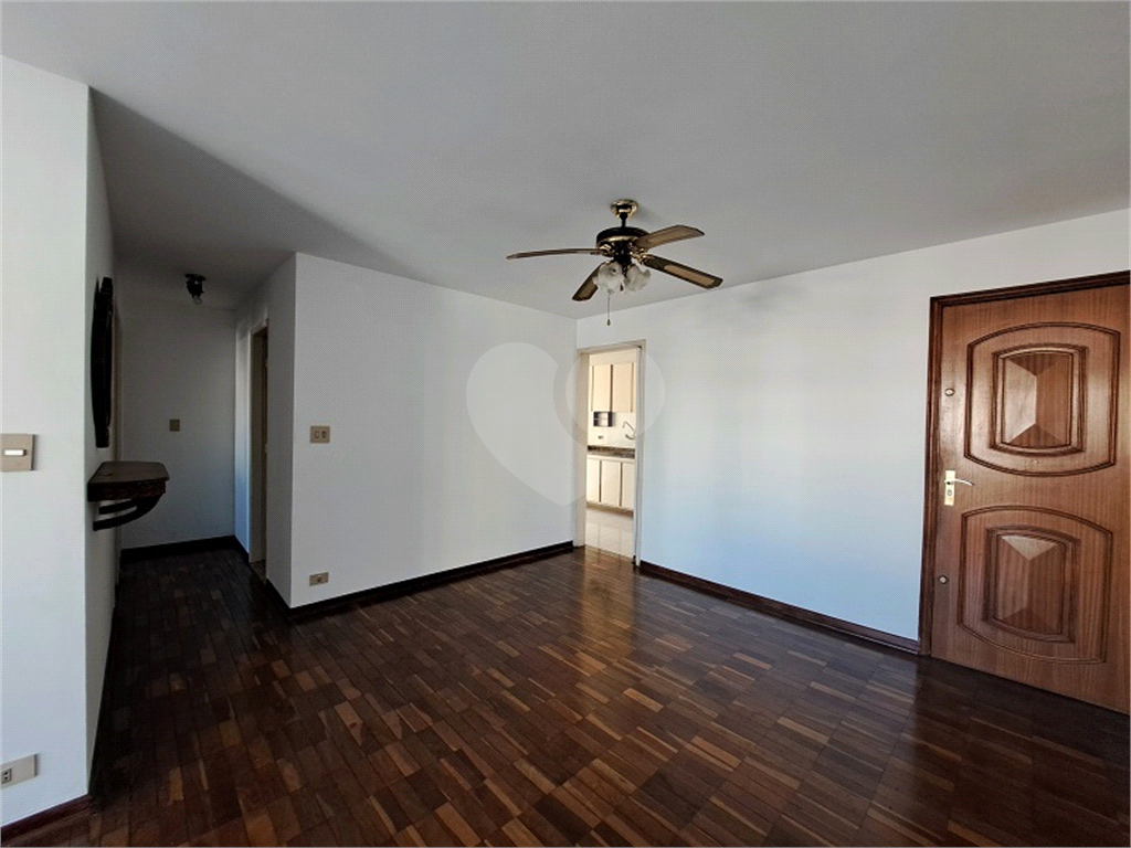 APARTAMENTO em SANTANA