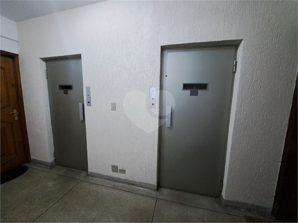 APARTAMENTO em SANTANA
