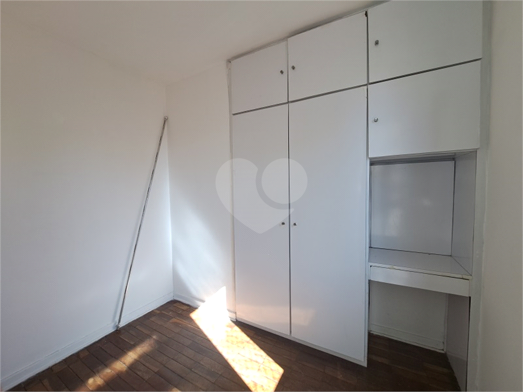 APARTAMENTO em SANTANA
