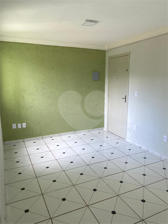 Apartamento à venda com 2 quartos, 43m² - Foto 1