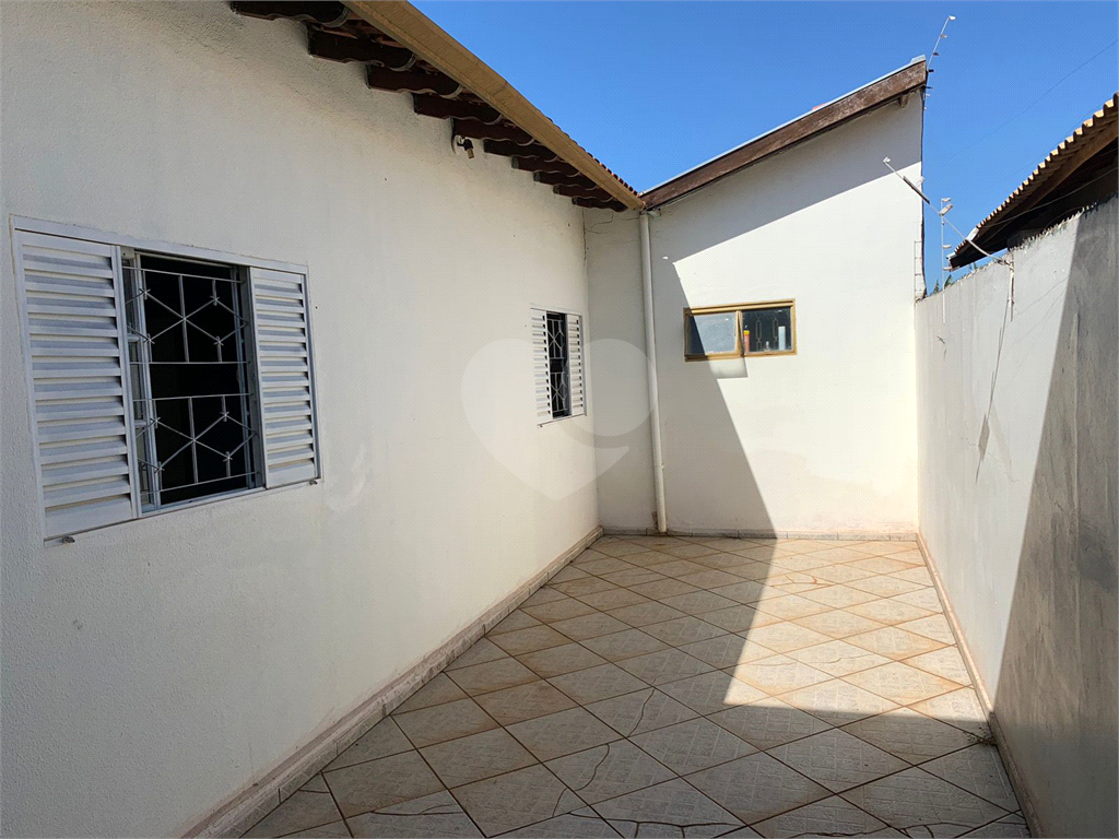 Casa à venda com 1 quarto, 217m² - Foto 12