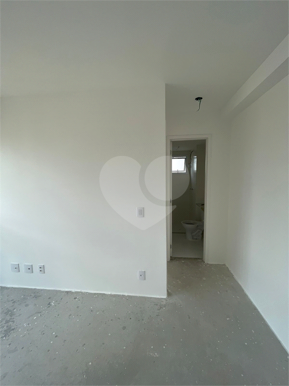 APARTAMENTO em TUCURUVI