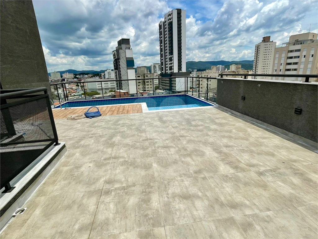 APARTAMENTO em TUCURUVI