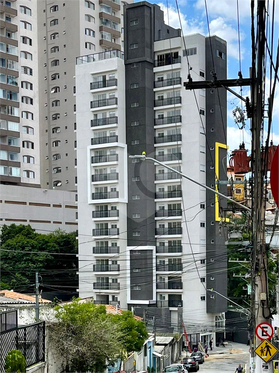 APARTAMENTO em TUCURUVI