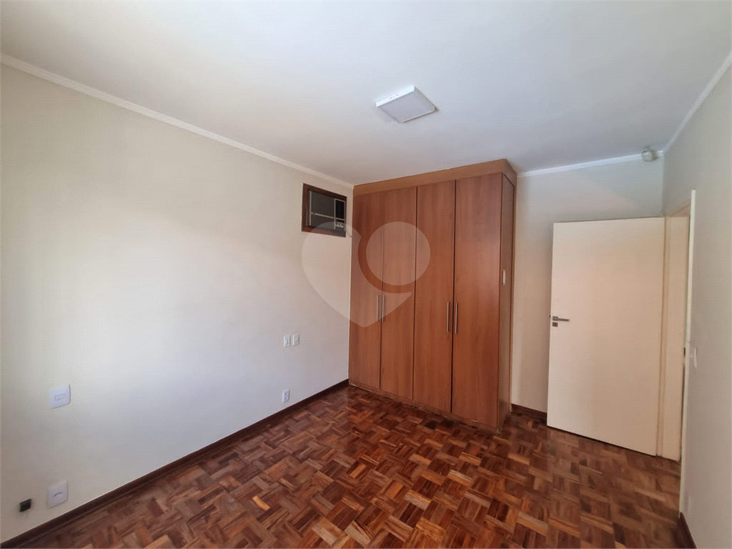 Casa à venda com 4 quartos, 133m² - Foto 19