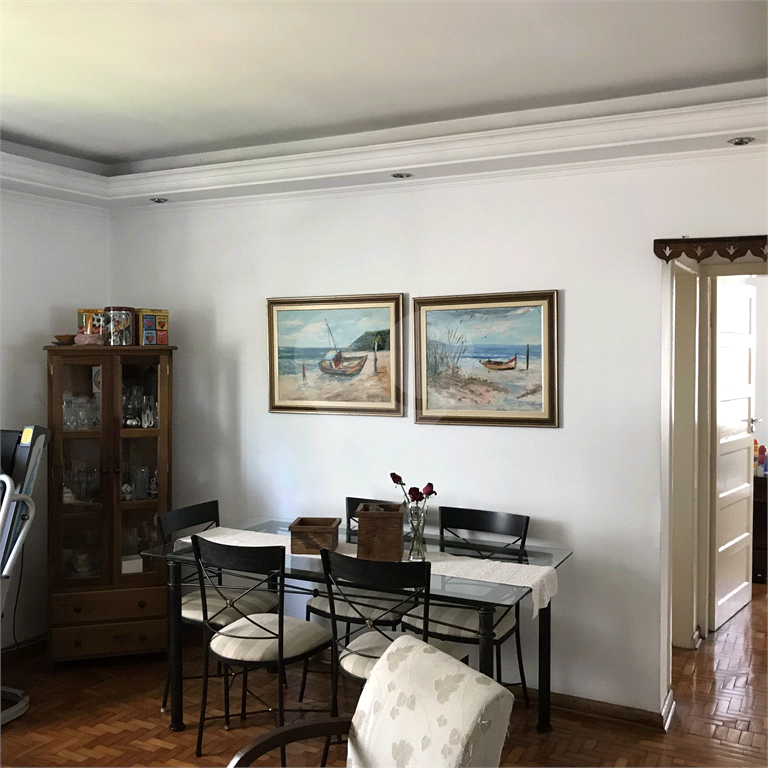 APARTAMENTO em SANTANA