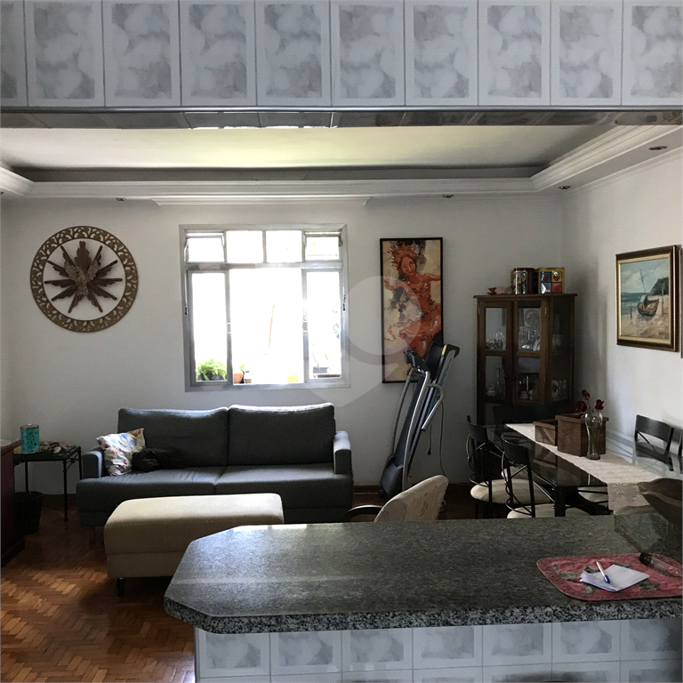 APARTAMENTO em SANTANA