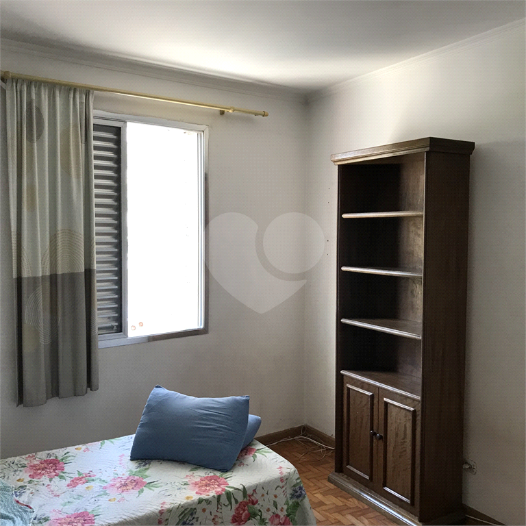 APARTAMENTO em SANTANA