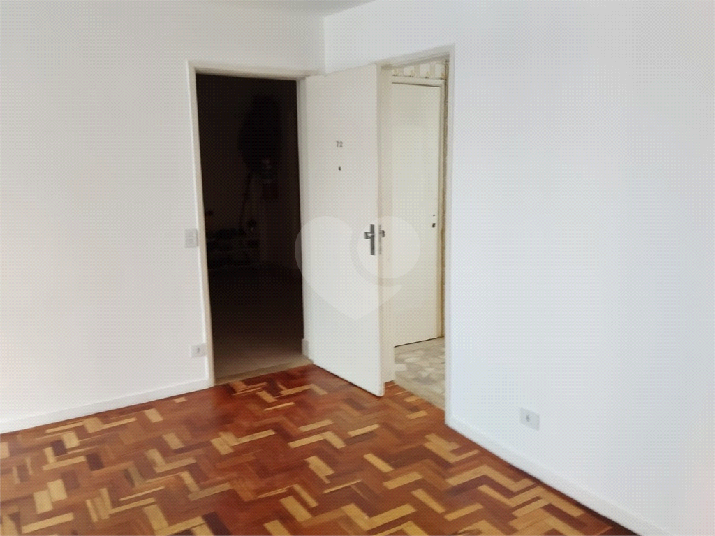 APTO NO CAMBUCI A PREÇO EXCEPCIONALMENTE BAIXO!