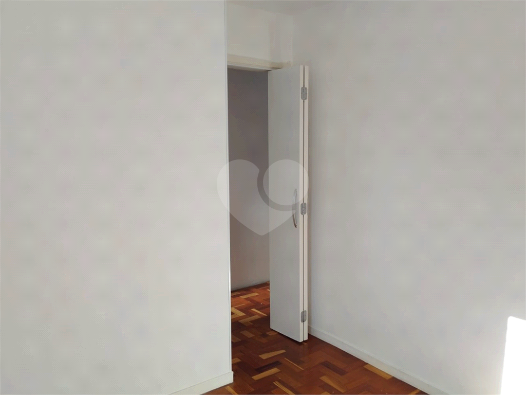 APTO NO CAMBUCI A PREÇO EXCEPCIONALMENTE BAIXO!