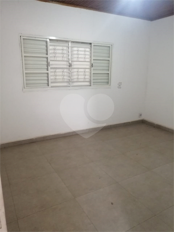 Casa à venda com 2 quartos, 190m² - Foto 14