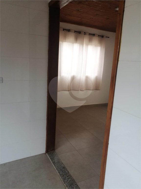 Casa à venda com 2 quartos, 190m² - Foto 3