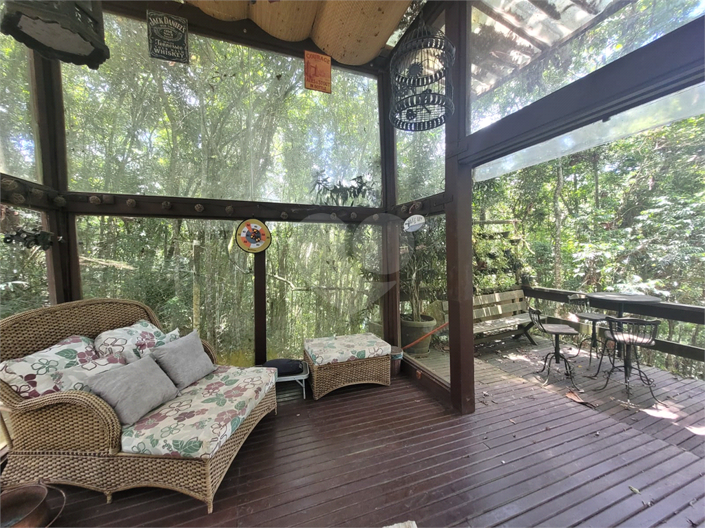 Casa de Condomínio à venda com 2 quartos, 113m² - Foto 1