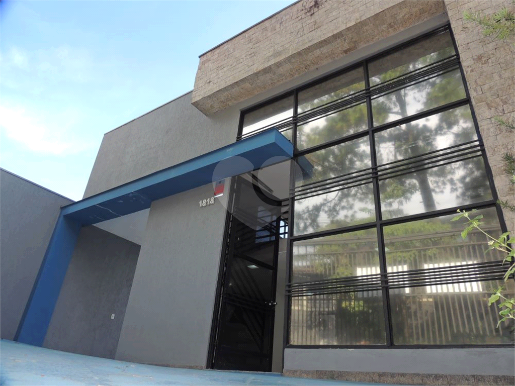 Salão Comercial à Venda no Tremembé