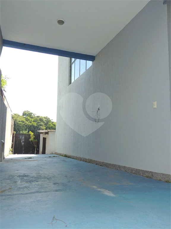 Salão Comercial à Venda no Tremembé