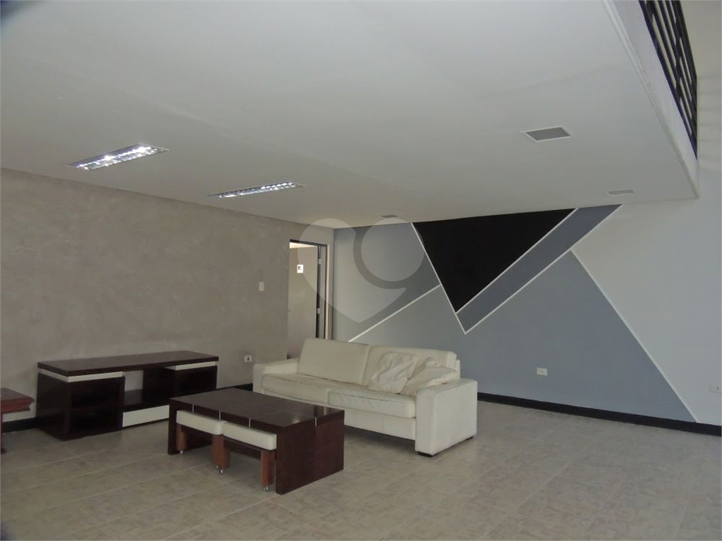 Salão Comercial à Venda no Tremembé